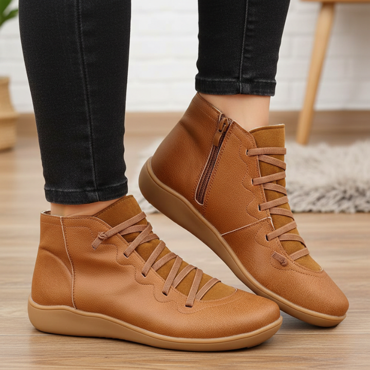 Kelly | Women's Vintage Lace-Up Leather Boots
