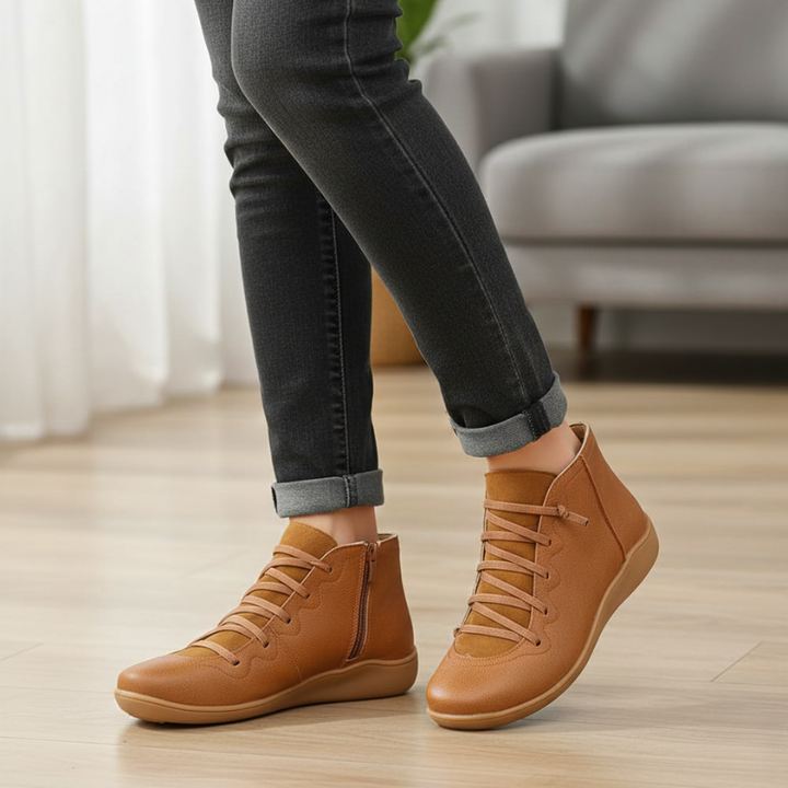 Kelly | Women's Vintage Lace-Up Leather Boots