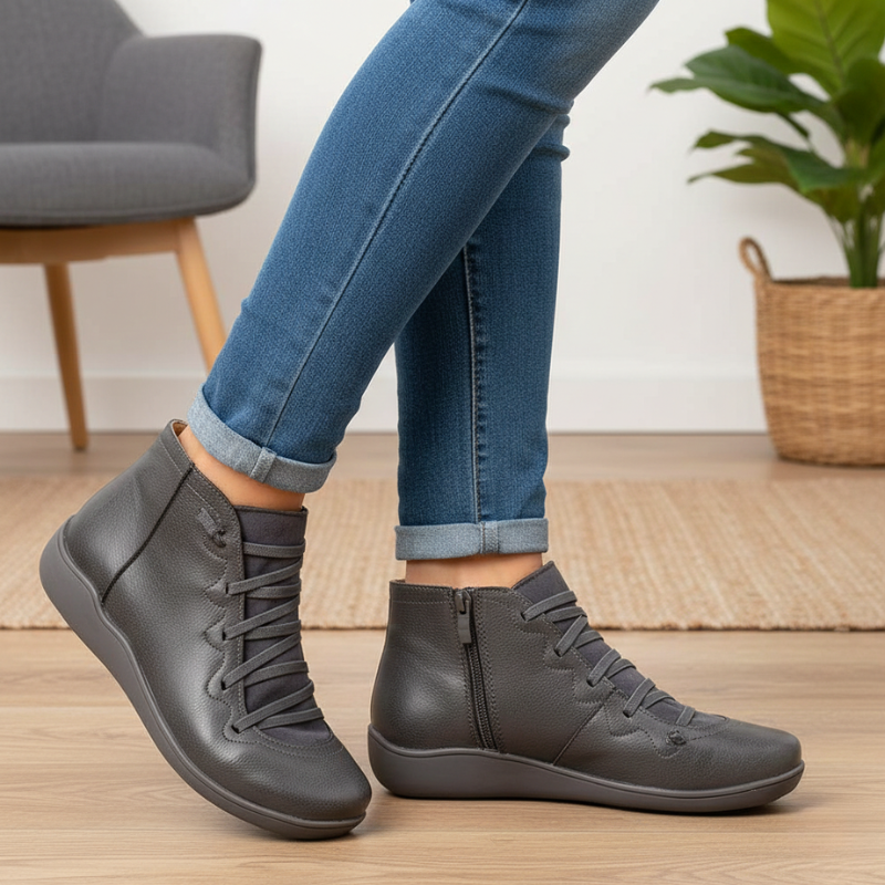 Kelly | Women's Vintage Lace-Up Leather Boots
