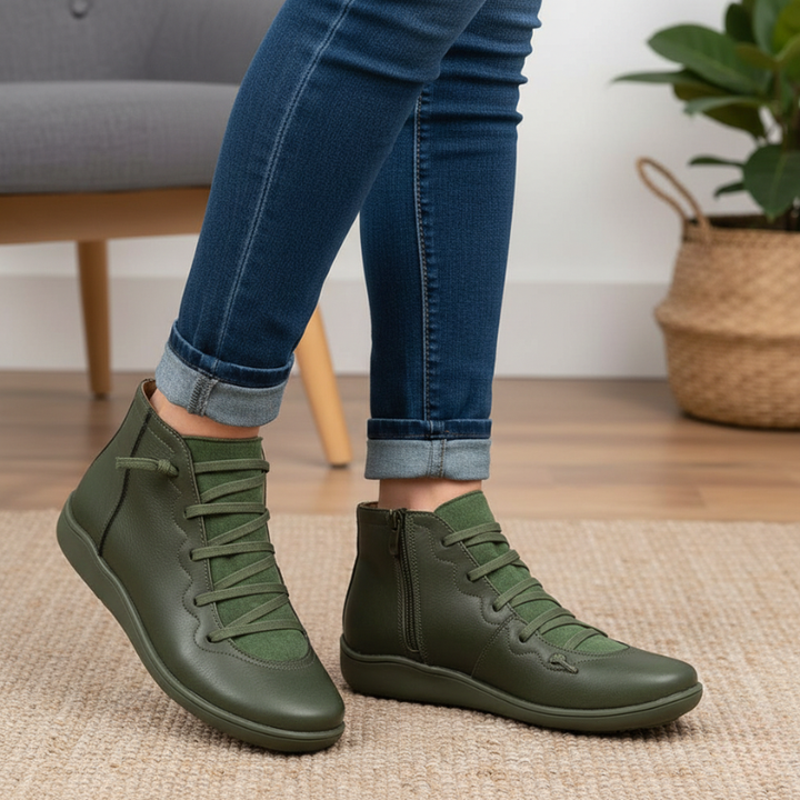 Kelly | Women's Vintage Lace-Up Leather Boots