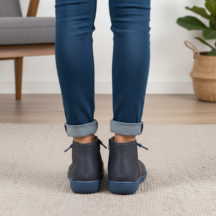 Kelly | Women's Vintage Lace-Up Leather Boots