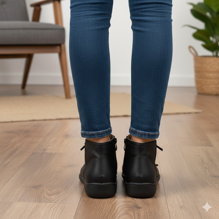 Kelly | Women's Vintage Lace-Up Leather Boots