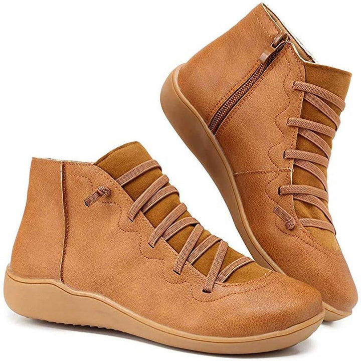 Kelly | Women's Vintage Lace-Up Leather Boots
